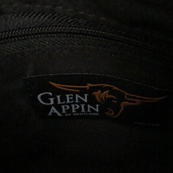 Harris Tweed Purple and Green Clutch w/ Wristbands and Gloves - Picture 6 of 6